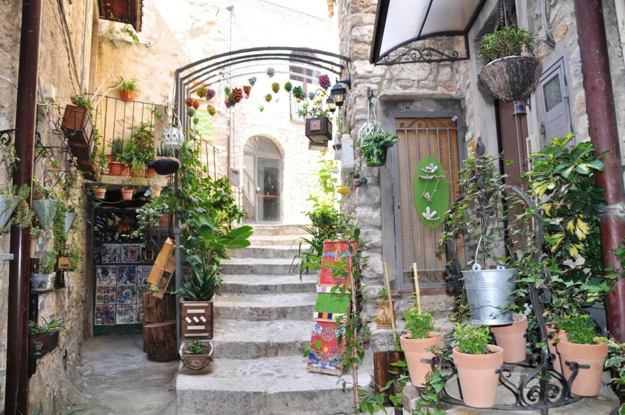 Villetta In Centro Storico Caccamo Екстериор снимка