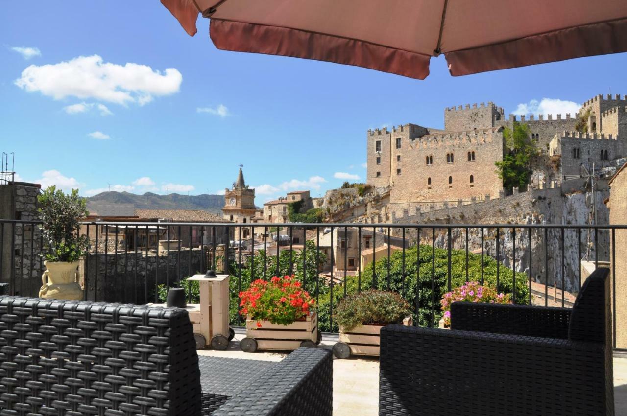 Villetta In Centro Storico Caccamo Екстериор снимка